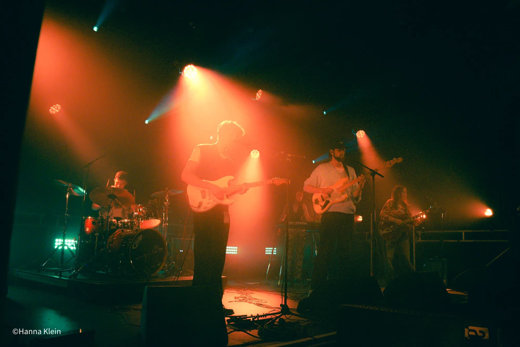 Band Orange Lighting Performance